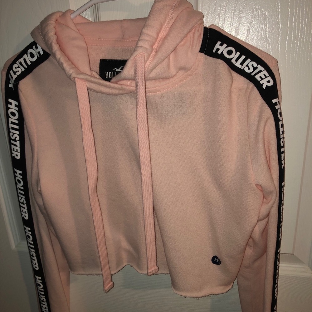 Hollister cropped hoodie